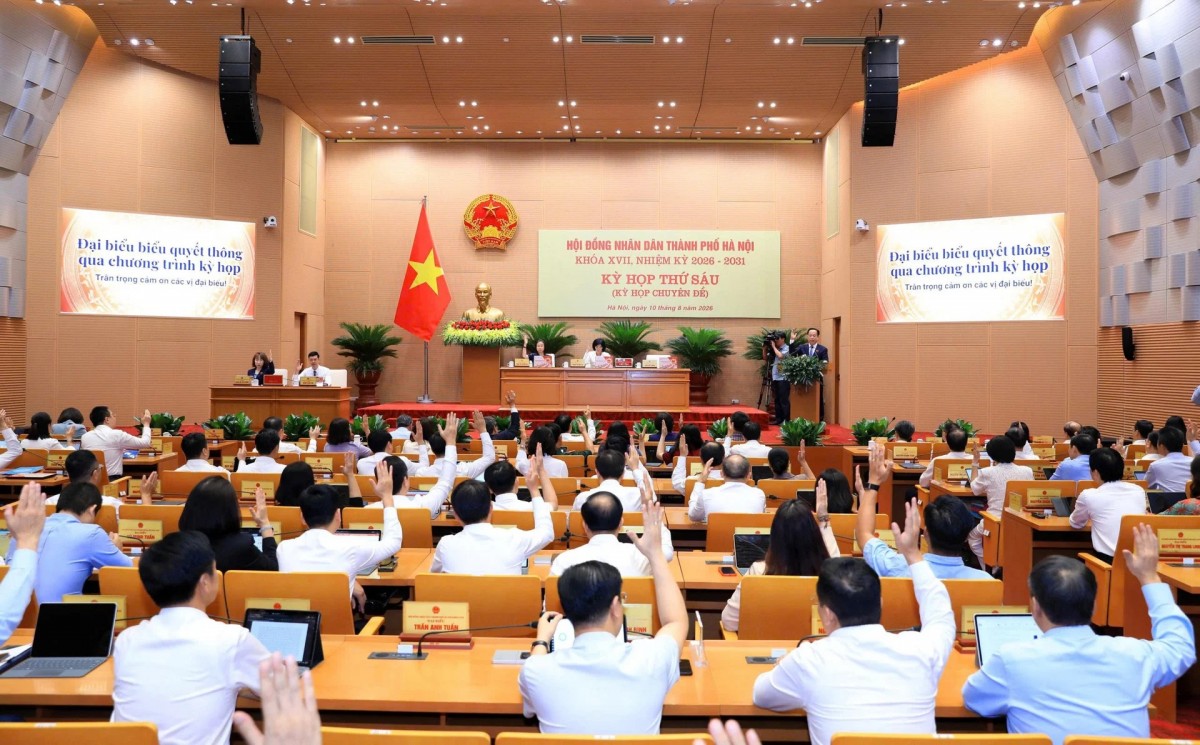 Hà Nội gia hạn 3 tháng hoàn thiện thủ tục cho 6 dự án lớn