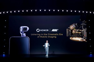 HONOR Robot Phone có thể trở thành chiếc máy quay cầm tay đầu tiên đạt chuẩn điện ảnh