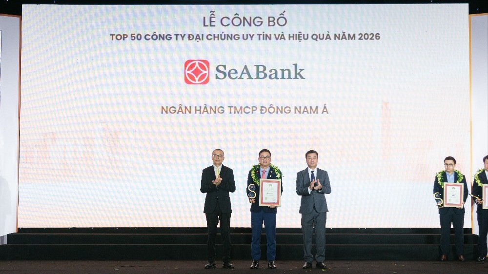 SeABank được vinh danh trong 2 bảng xếp hạng uy tín nhờ năng lực tài chính và quản trị vững mạnh