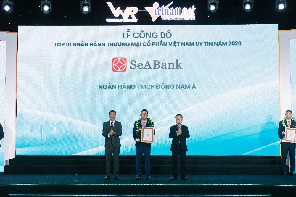 Ảnh 2. Bảng xếp hạng phản ánh năng lực tài chính và uy tín thương hiệu của SeABank trên thị trường Ảnh 2. Bảng xếp hạng phản ánh năng lực tài chính và uy tín thương hiệu của SeABank trên thị trường