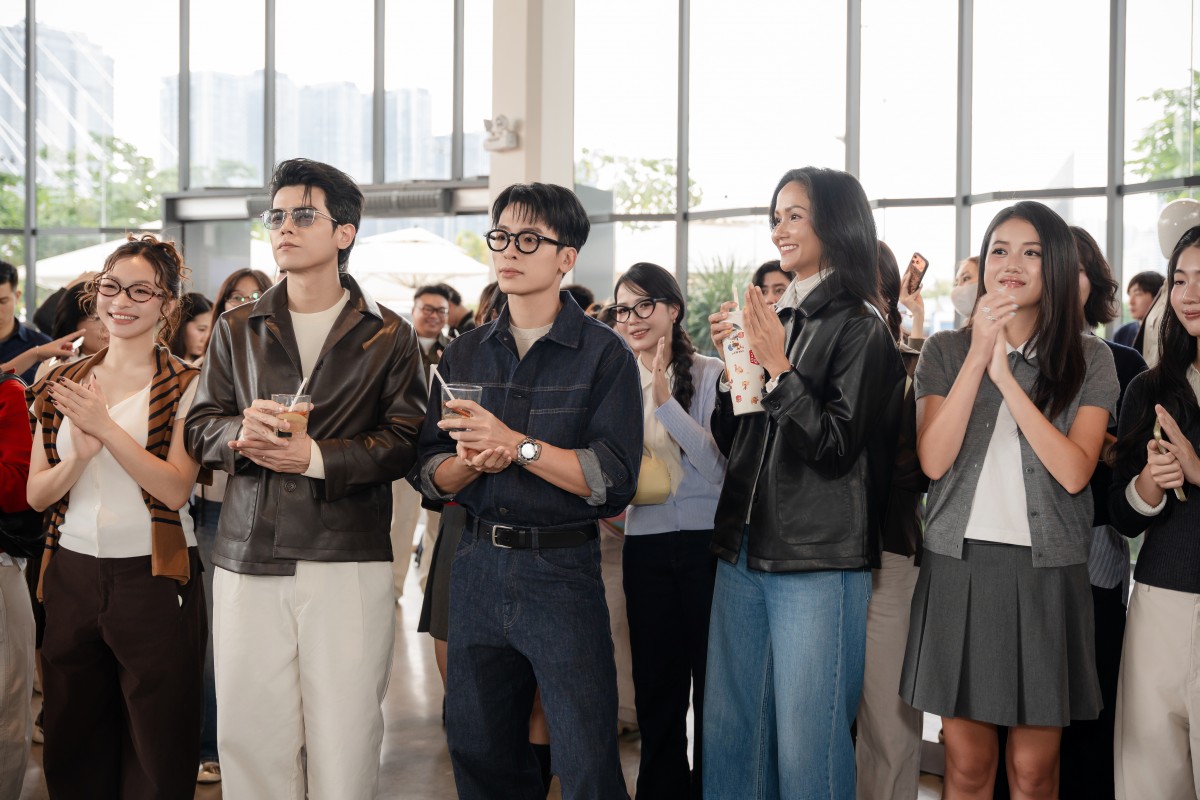 UNIQLO ra mắt Bộ sưu tập LifeWear Thu/Đông 2026 lấy cảm hứng từ nhịp sống của các đô thị hiện đại