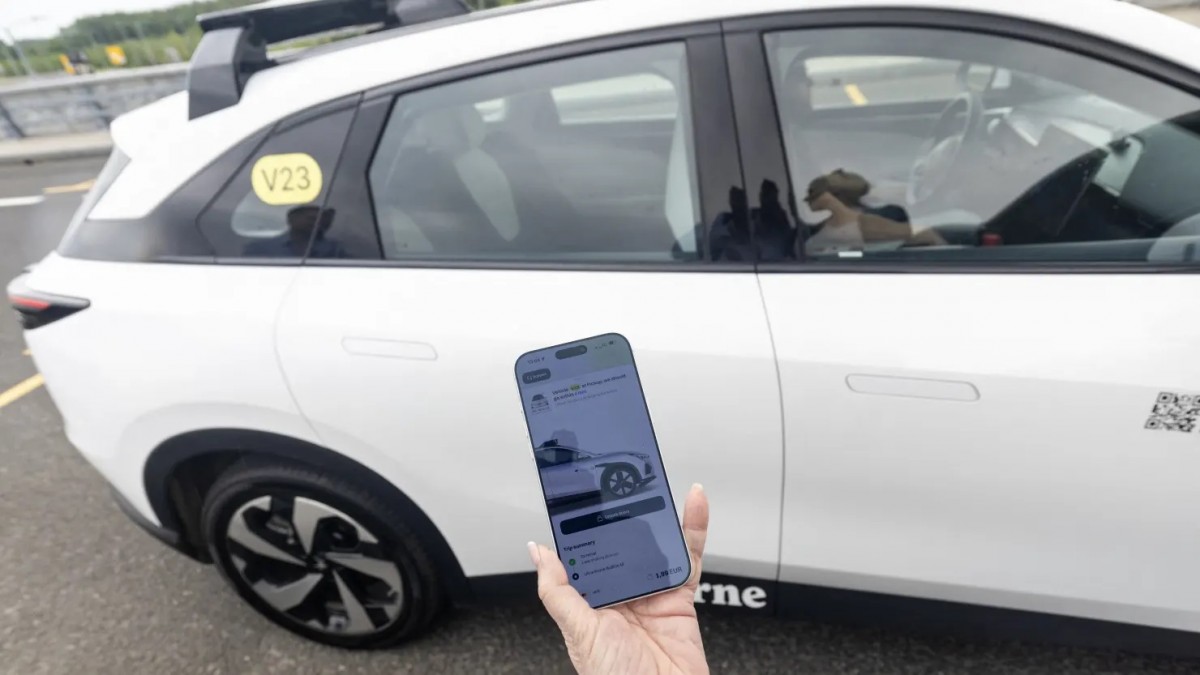 Uber và Pony.ai của Trung Quốc triển khai 2.000 robotaxi tại châu Âu Uber và Pony.ai của Trung Quốc triển khai 2.000 robotaxi tại châu Âu
