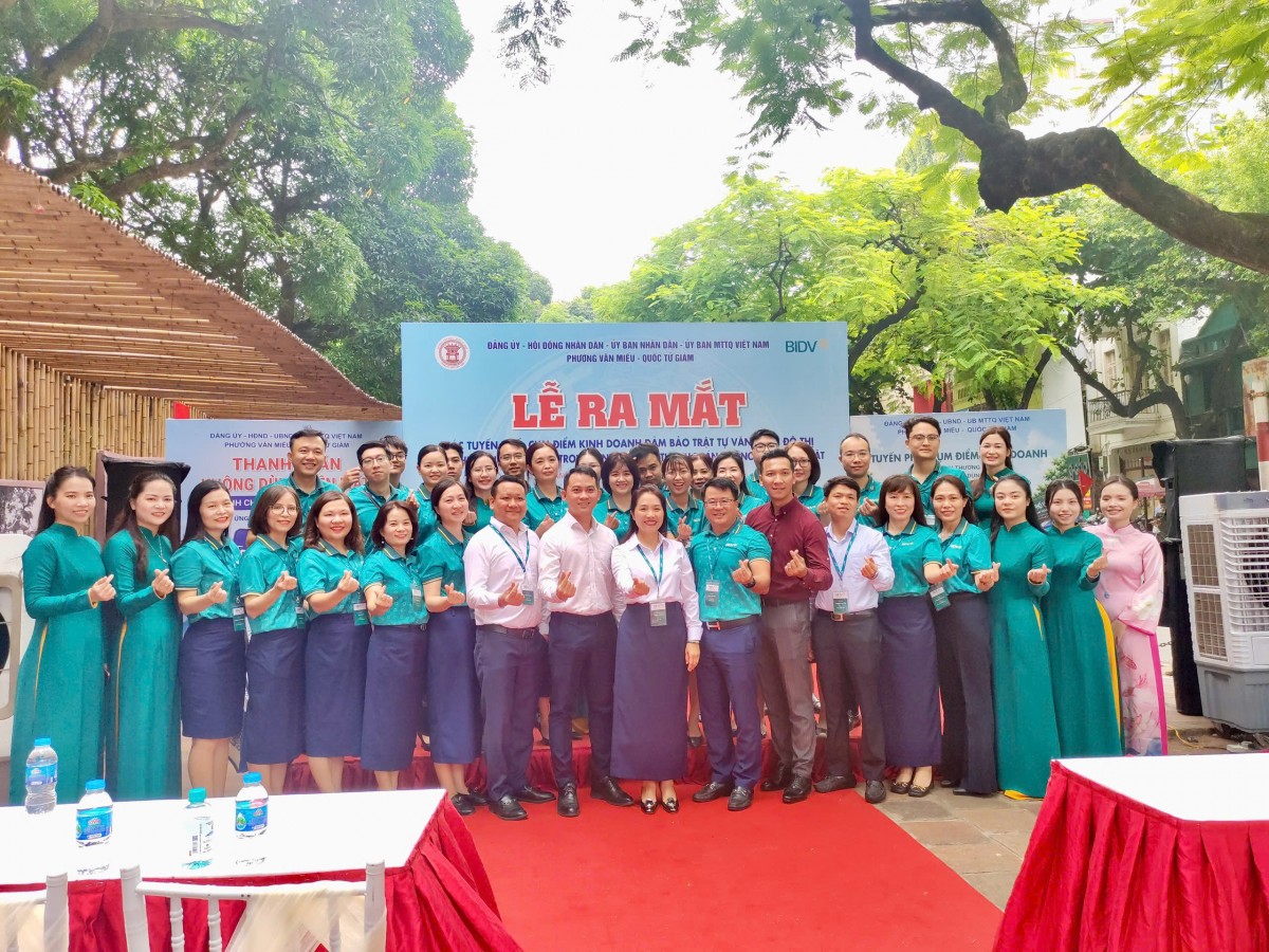 Phường Văn Miếu - Quốc Tử Giám ra mắt các tuyến phố kinh doanh không dùng tiền mặt
