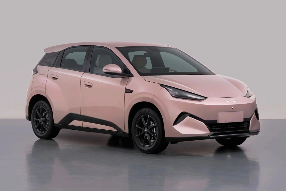 BYD Seagull bản nâng cấp lộ diện nội thất mới, bệ trung tâm hai tầng và một màn hình lớn