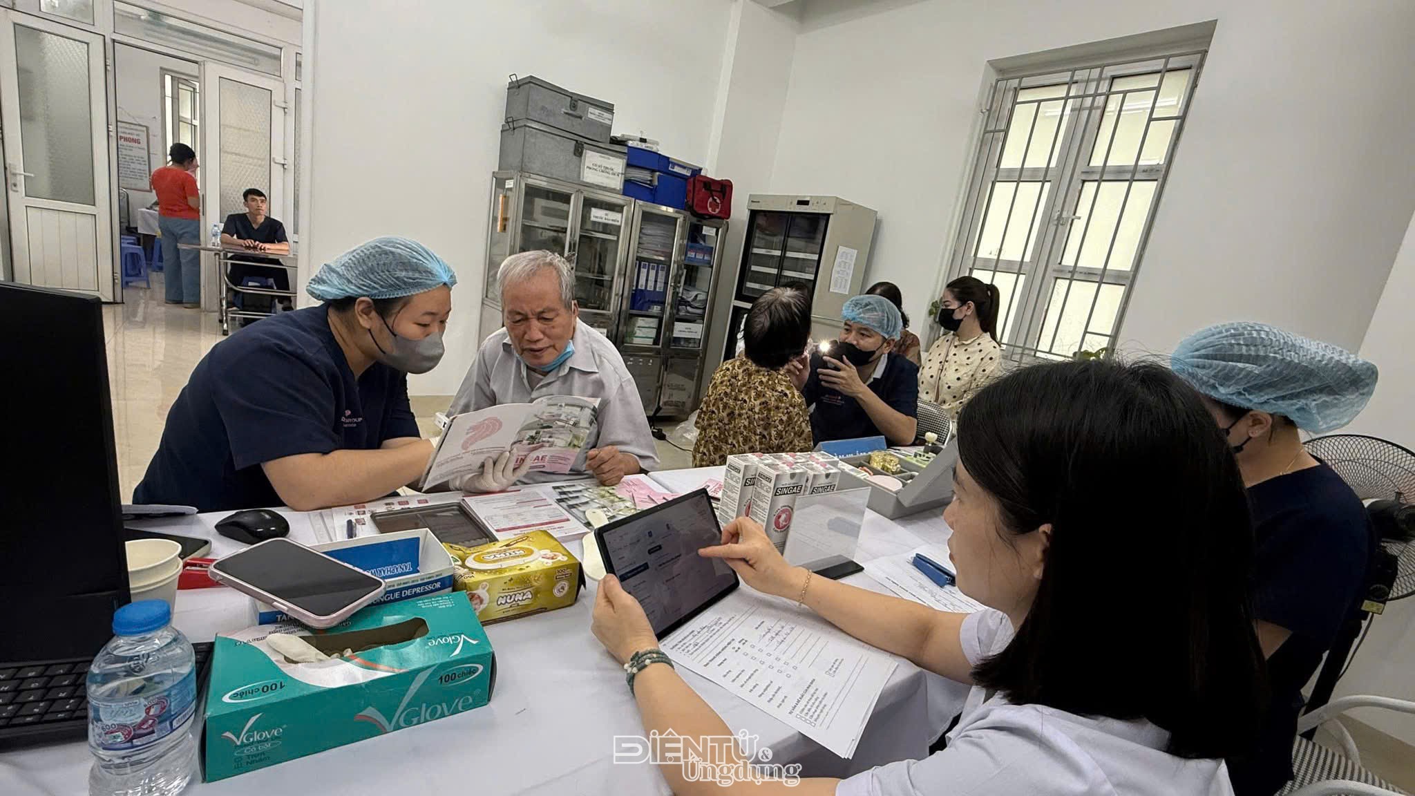Hà Nội mở rộng mạng lưới cấp cứu, người dân được tiếp cận nhanh hơn Hà Nội mở rộng mạng lưới cấp cứu, người dân được tiếp cận nhanh hơn