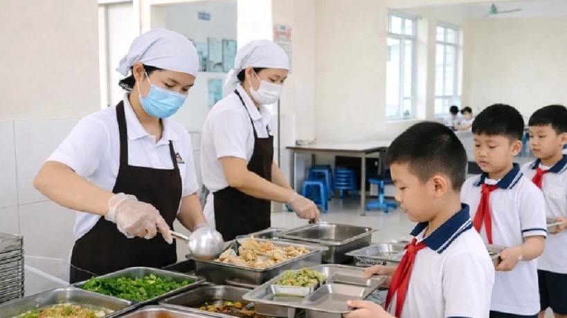 Trường học phải công khai bữa ăn học sinh mỗi ngày