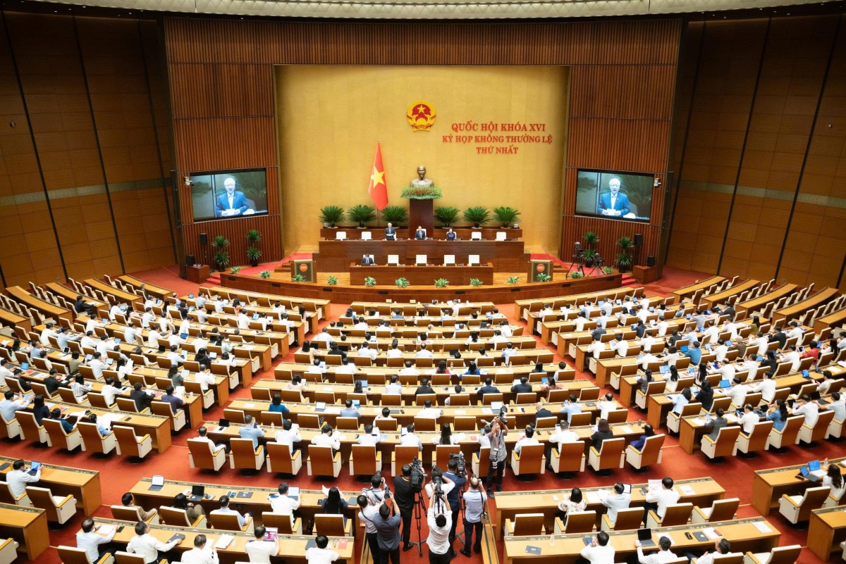 Toàn cảnh Phiên họp (quochoi.vn). Toàn cảnh Phiên họp (quochoi.vn).