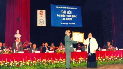 Đại hội lần thứ IV Liên hiệp Hội Việt Nam: Phát huy vai trò của trí thức trong đẩy mạnh công nghiệp hóa, hiện đại hóa
