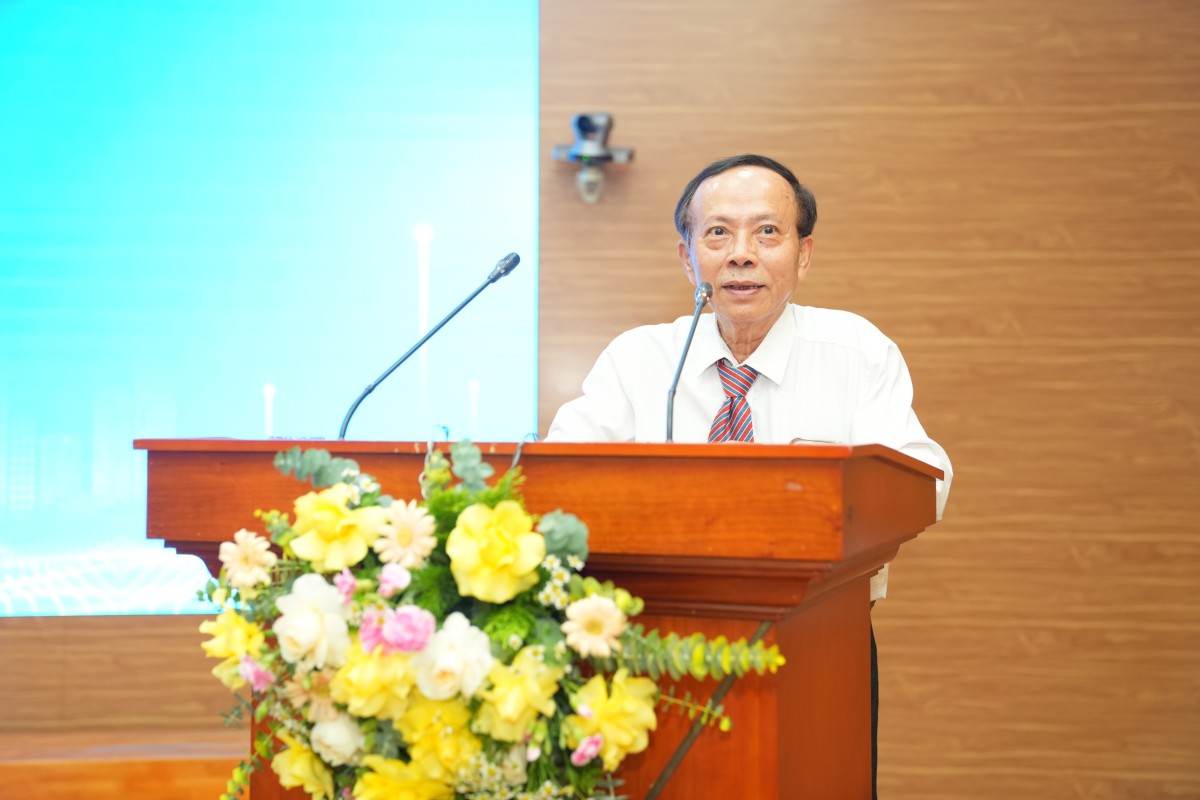 Trao giải Cuộc thi ‘Đến với Con đường tương lai’