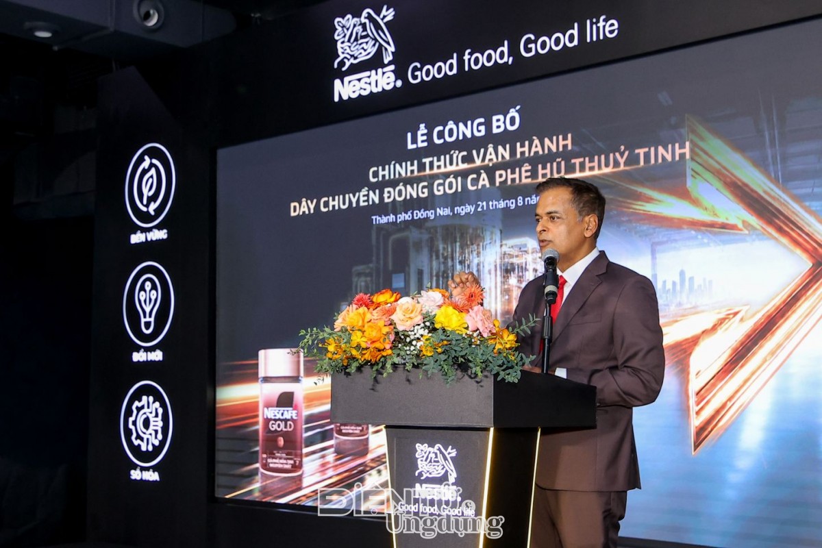 Nestlé Việt Nam đưa dây chuyền đóng gói cà phê hòa tan mới vào vận hành Nestlé Việt Nam đưa dây chuyền đóng gói cà phê hòa tan mới vào vận hành
