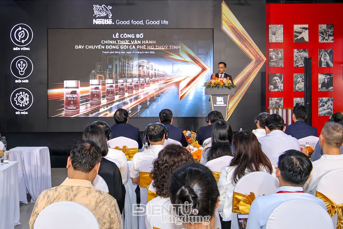 Nestlé Việt Nam đưa dây chuyền đóng gói cà phê hòa tan mới vào vận hành Nestlé Việt Nam đưa dây chuyền đóng gói cà phê hòa tan mới vào vận hành