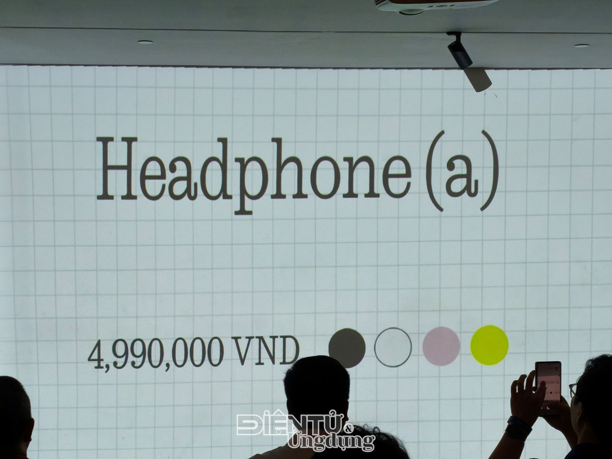 Nothing Phone chính thức có mặt tại Việt Nam