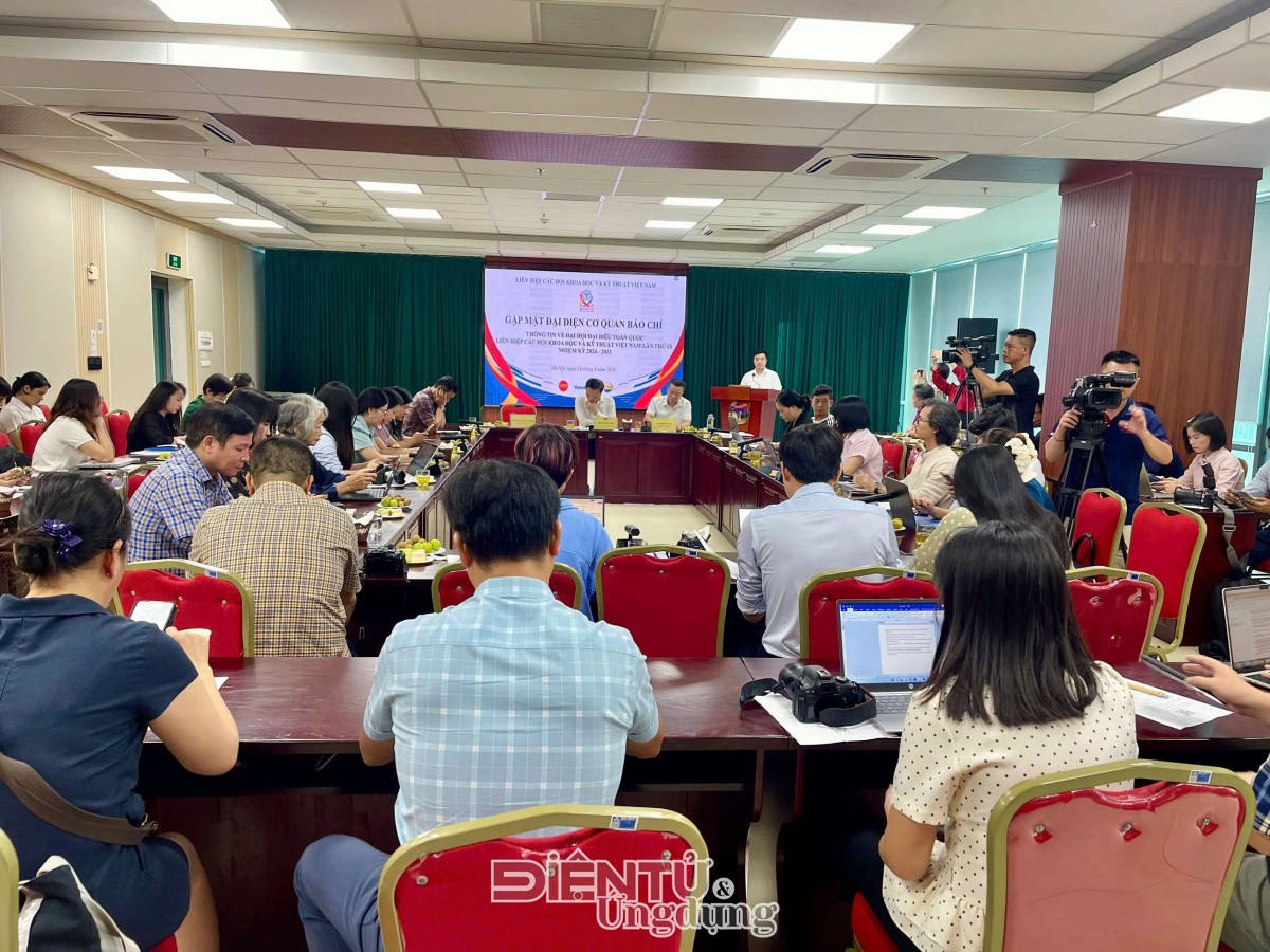 Quang cảnh buổi Họp báo