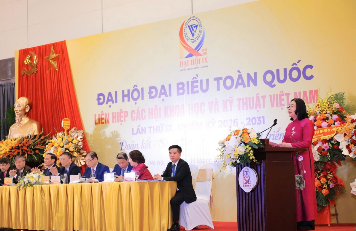Chủ tịch Ủy ban Trung ương Mặt trận Tổ quốc Việt Nam Bùi Thị Minh Hoài phát biểu tại sự kiện