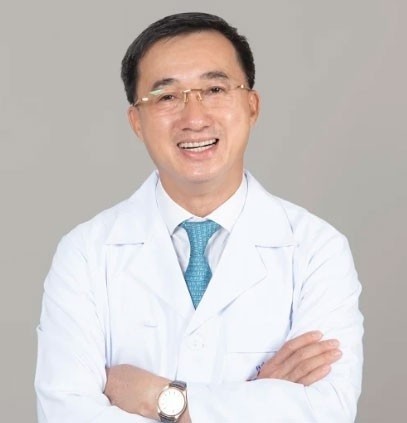 Bắt Thứ trưởng Bộ Y tế, lộ đường dây nâng giá thiết bị y tế