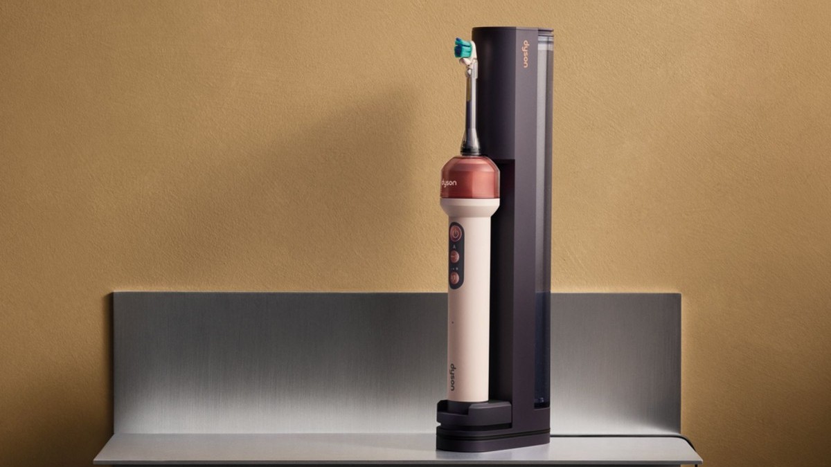 Dyson chính thức ra mắt bàn chải điện 2 in 1 CameraJet