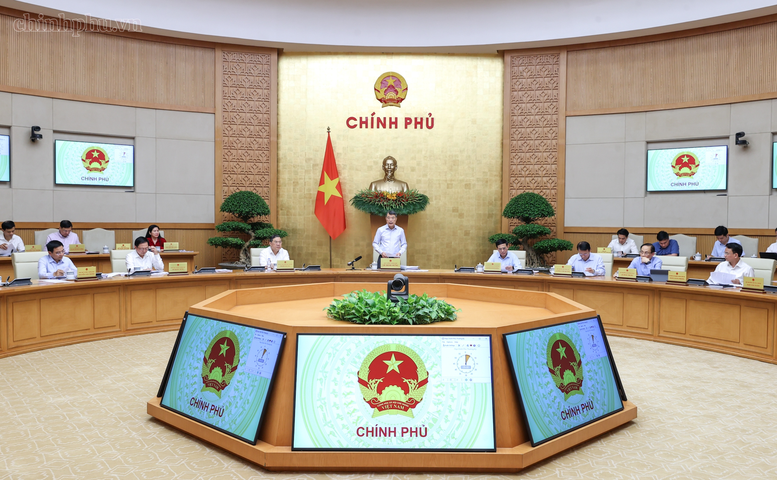 Thủ tướng đề nghị từng đồng chí thành viên Chính phủ phát huy tinh thần trách nhiệm, tích cực, chủ động, sáng tạo, linh hoạt để thực hiện các mục tiêu đã đề ra - Ảnh: chinhphu.vn/Nhật Bắc. Thủ tướng đề nghị từng đồng chí thành viên Chính phủ phát huy tinh thần trách nhiệm, tích cực, chủ động, sáng tạo, linh hoạt để thực hiện các mục tiêu đã đề ra - Ảnh: chinhphu.vn/Nhật Bắc.