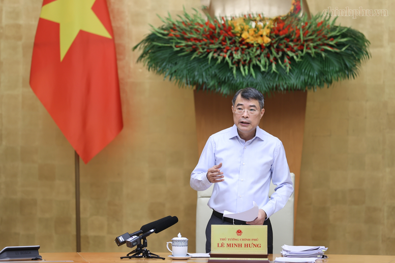 Thủ tướng chỉ đạo các bộ, cơ quan, địa phương thực hiện đồng bộ các giải pháp đẩy mạnh xuất khẩu, kiểm soát giá cả, nhập siêu, bảo đảm thương mại cân bằng phục vụ mục tiêu tăng trưởng Thủ tướng chủ trì phiên họp Chính phủ tháng 8: Thời điểm tăng tốc, bứt phá với quyết tâm cao nhất