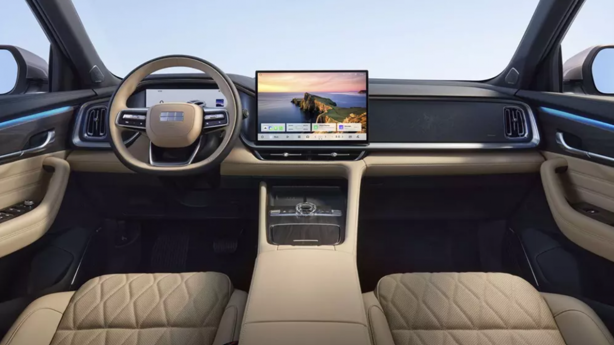 Thiết kế nội thất của Geely Monjaro EM-i. Ảnh: Geely.