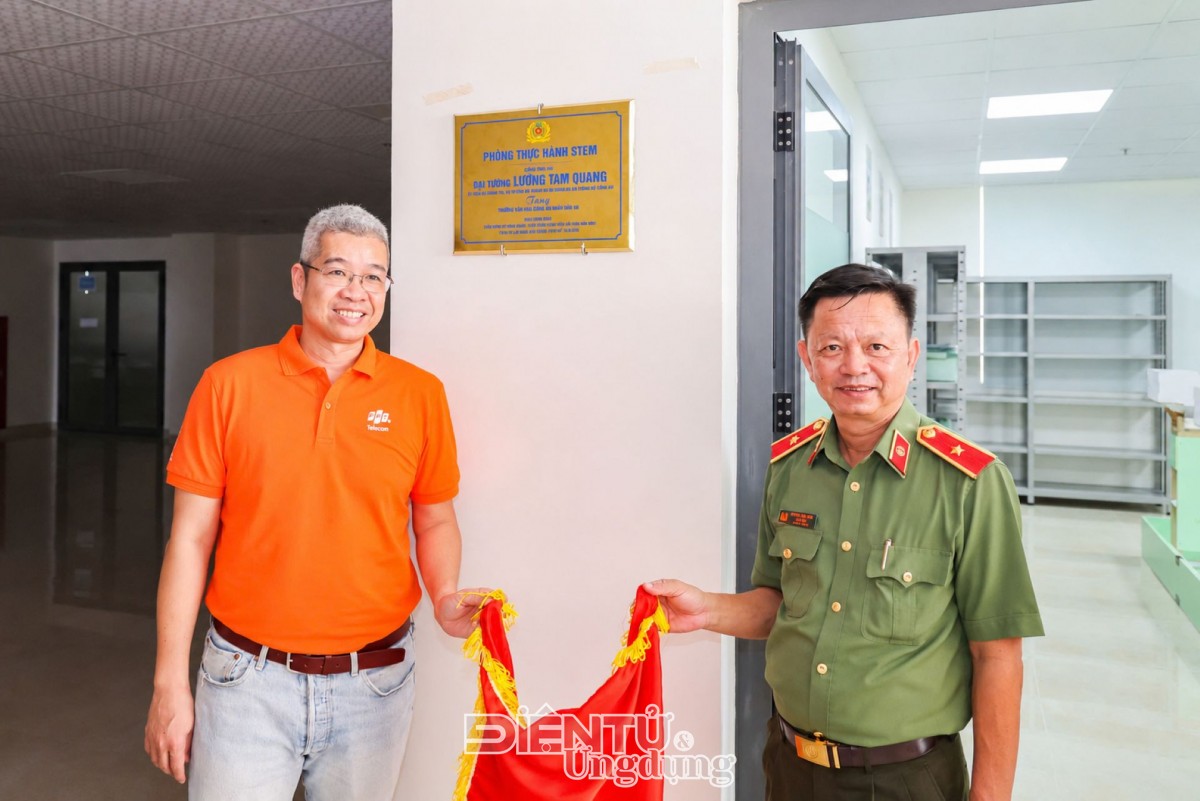 Phòng học STEM, nơi mở cánh cửa công nghệ đến với thế hệ tương lai