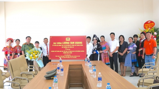 Phòng học STEM, nơi mở cánh cửa công nghệ đến với thế hệ tương lai