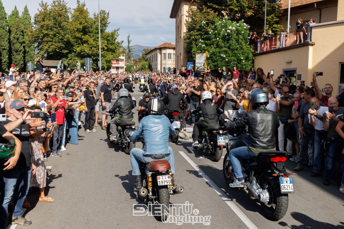 Hơn 60.000 người đến tham dự chuỗi lễ hội Moto Guzzi World Days