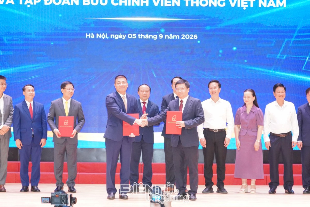 VNPT hợp lực cùng PTIT phát triển đại học AI-Native