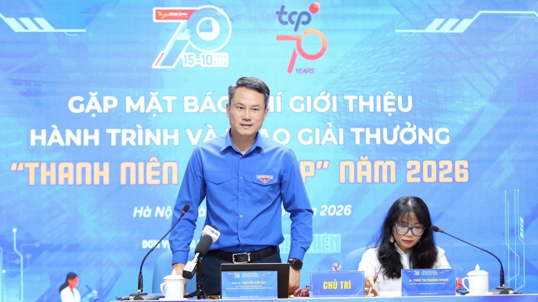 Khởi động Hành trình và Giải thưởng 