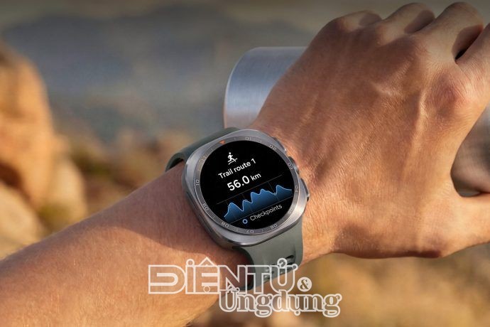 Galaxy Watch Ultra2 là mẫu Galaxy Watch mạnh mẽ và tiên tiến nhất của Samsung tính đến thời điểm hiện tại, vừa được Samsung ra mắt tại Galaxy Unpacked hồi tháng 8.