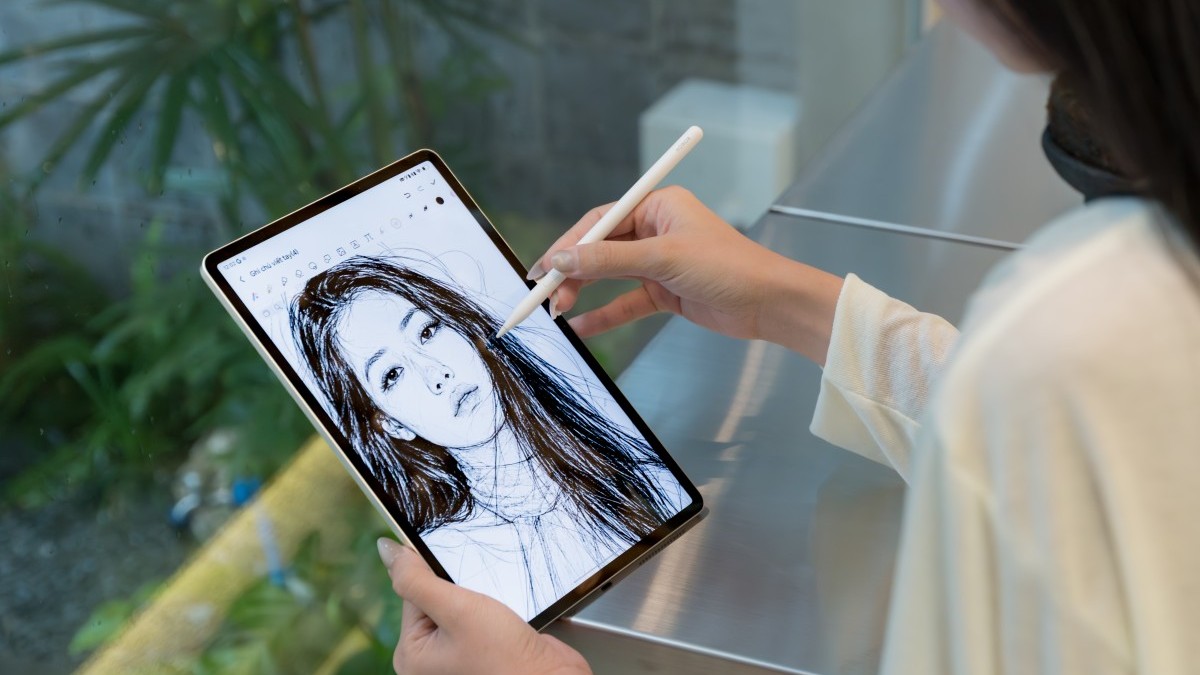 Trên tay HONOR Pad V9: tablet AI mỏng nhẹ, màn hình 2.8K 144Hz cùng pin 10.100mAh