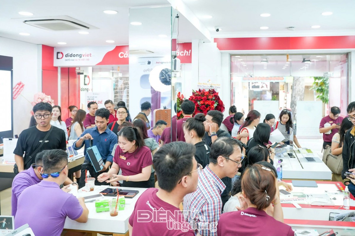 Di Động Việt mở bán  iPhone 18 Pro Series, ưu đãi đến 9,5 triệu đồng