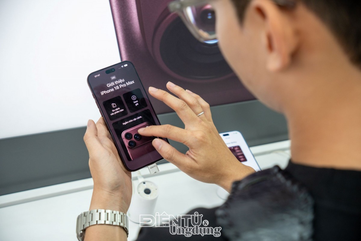CellphoneS từng bừng mở bán iPhone 18 Pro và 18 Pro Max trên toàn hệ thống