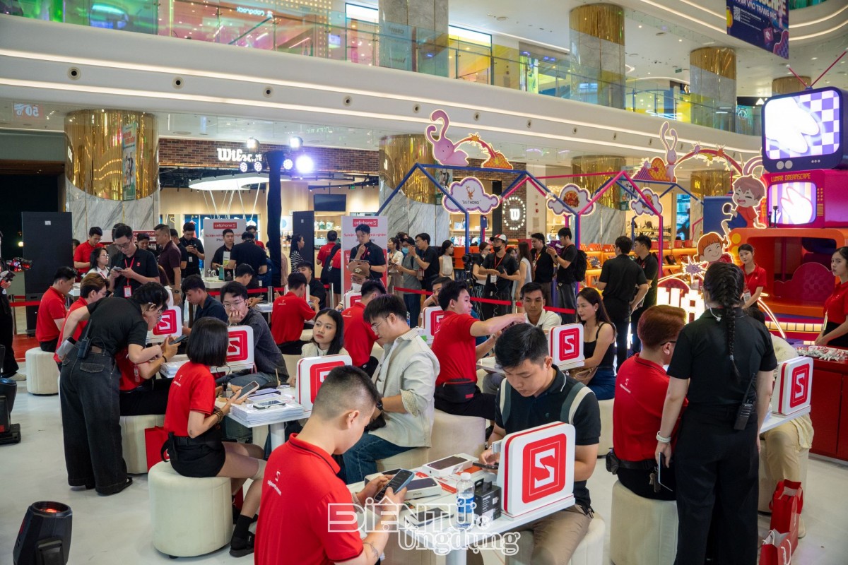CellphoneS từng bừng mở bán iPhone 18 Pro và 18 Pro Max trên toàn hệ thống