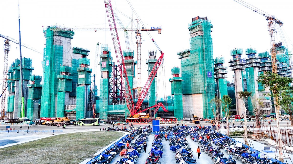 Sân vận động 135.000 chỗ ở Hà Nội chuẩn bị dựng mái thép khổng lồ Sân vận động 135.000 chỗ ở Hà Nội chuẩn bị dựng mái thép khổng lồ