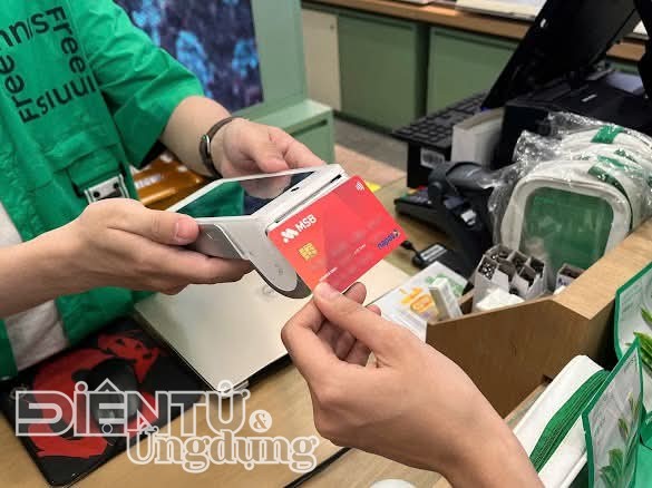 'Chạm sẻ chia. Trao hy vọng' tiếp tục đồng hành cùng phụ nữ yếu thế và dân tộc thiểu số 'Chạm sẻ chia. Trao hy vọng' tiếp tục đồng hành cùng phụ nữ yếu thế và dân tộc thiểu số