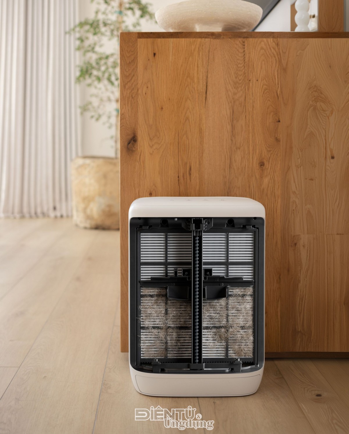 Levoit Eleva 300X: máy lọc không khí AI thế hệ mới