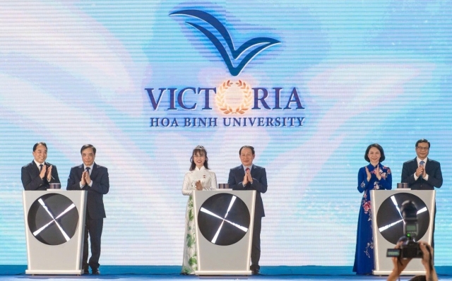 Đại học Victoria Hòa Bình chính thức bước sang giai đoạn phát triển mới
