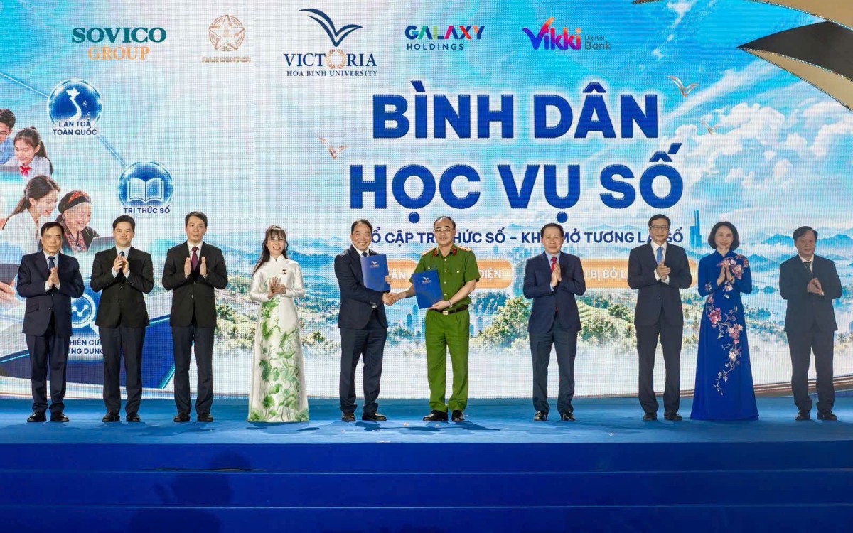 Đại học Victoria Hòa Bình chính thức bước sang giai đoạn phát triển mới