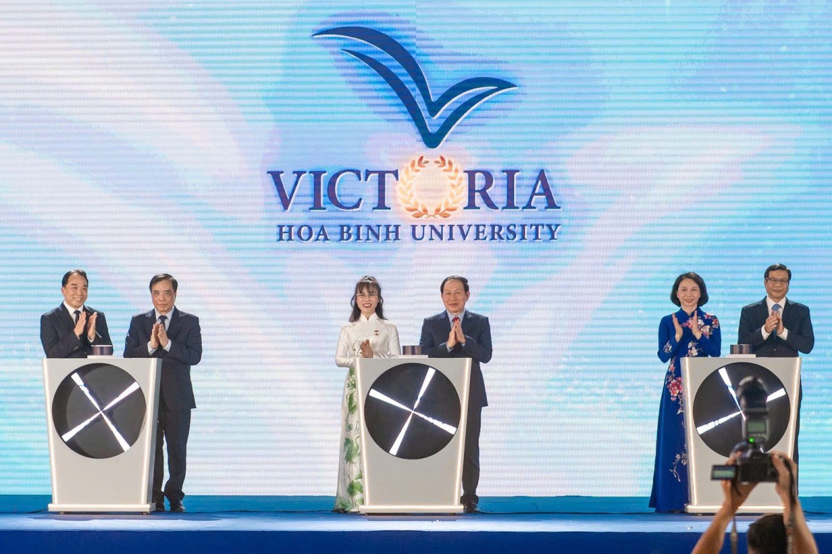Đại học Victoria Hòa Bình chính thức bước sang giai đoạn phát triển mới