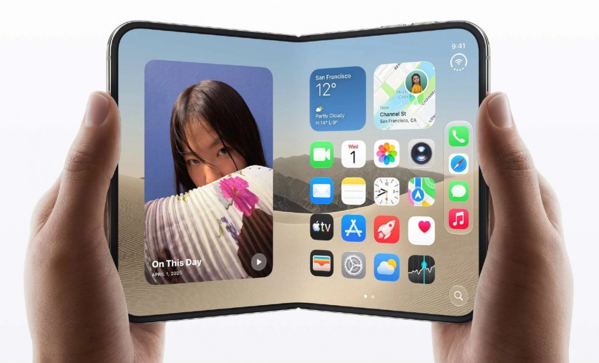 Điện thoại gập hút khách nhưng vẫn nặng, khó sửa