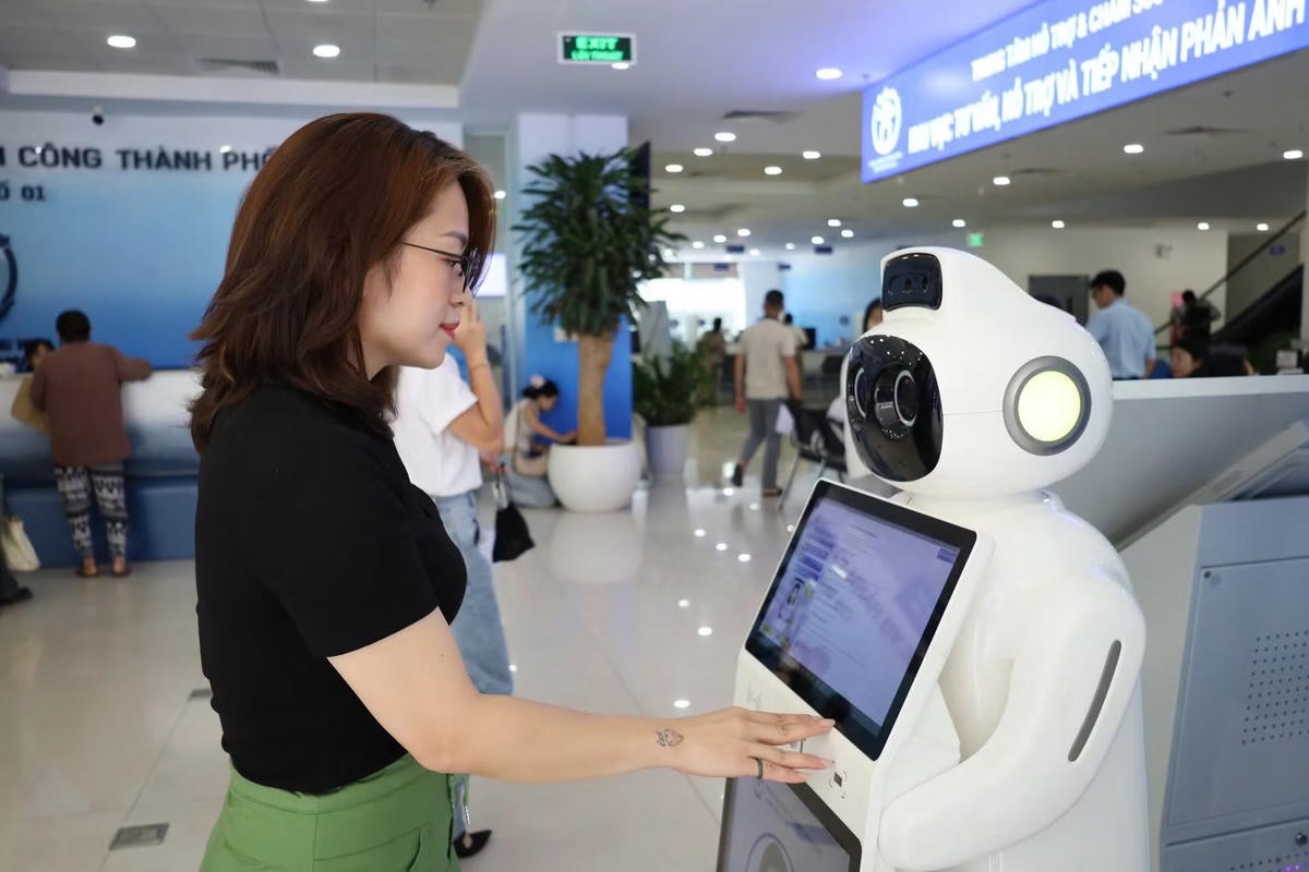 Hà Nội đẩy mạnh phát triển khoa học, công nghệ và đổi mới sáng tạo, gắn nghiên cứu với ứng dụng thực tiễn và thương mại hóa kết quả. Hà Nội đẩy mạnh phát triển khoa học, công nghệ và đổi mới sáng tạo, gắn nghiên cứu với ứng dụng thực tiễn và thương mại hóa kết quả.