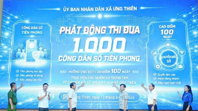 Ứng Thiên đẩy mạnh chuyển đổi số, đưa tiện ích đến người dân
