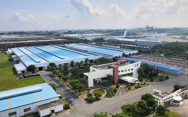 Việt Nam sắp có nhà máy sản xuất kim loại đất hiếm 240 tấn/năm