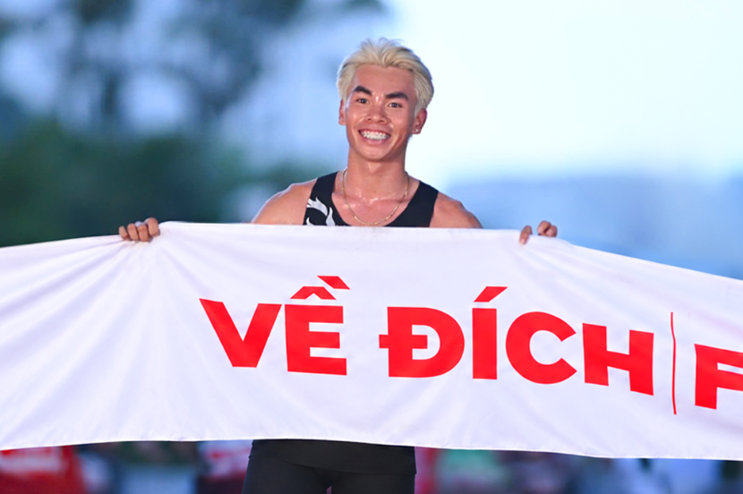 Hai VĐV Việt Nam vô địch Marathon tại giải Techcombank Hà Nội mùa thứ 5