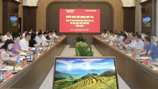 Đại học Thái Nguyên mở rộng hợp tác khoa học công nghệ tại Lào Cai