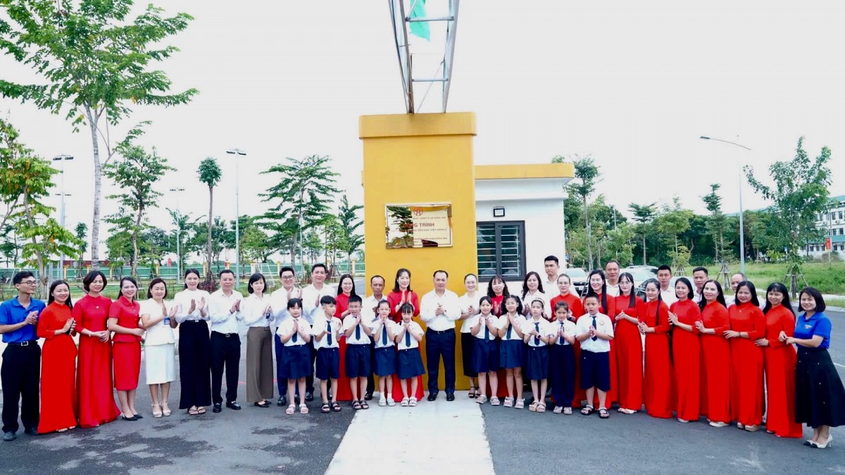 Hà Nội: Đông Anh khởi công, khánh thành nhiều công trình chào mừng 72 năm Giải phóng Thủ đô Hà Nội: Đông Anh khởi công, khánh thành nhiều công trình chào mừng 72 năm Giải phóng Thủ đô