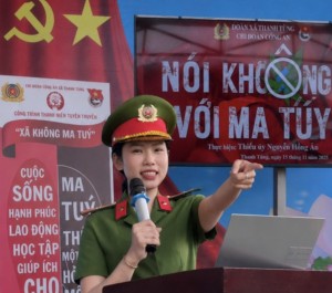Nữ cán bộ Công an trẻ đưa AI vào tuyên truyền pháp luật