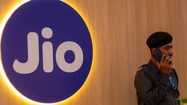 Jio Platforms IPO 3,2 tỷ USD tại Ấn Độ