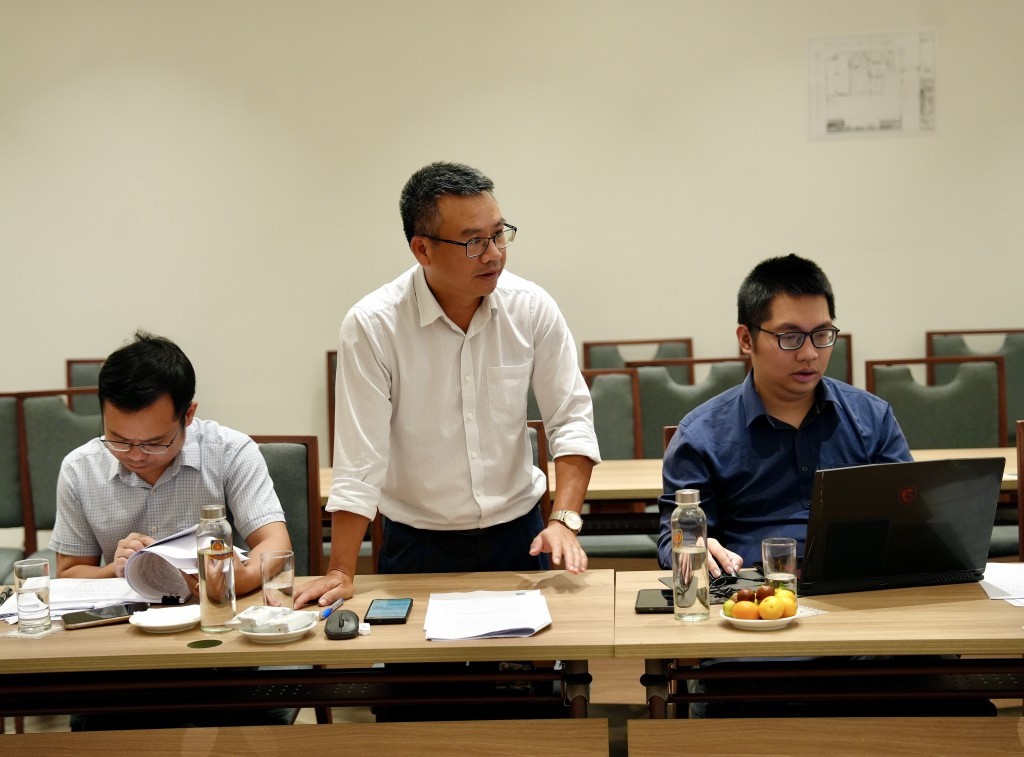 Đại diện Bộ Ngoại giao phát biểu tại cuộc họp