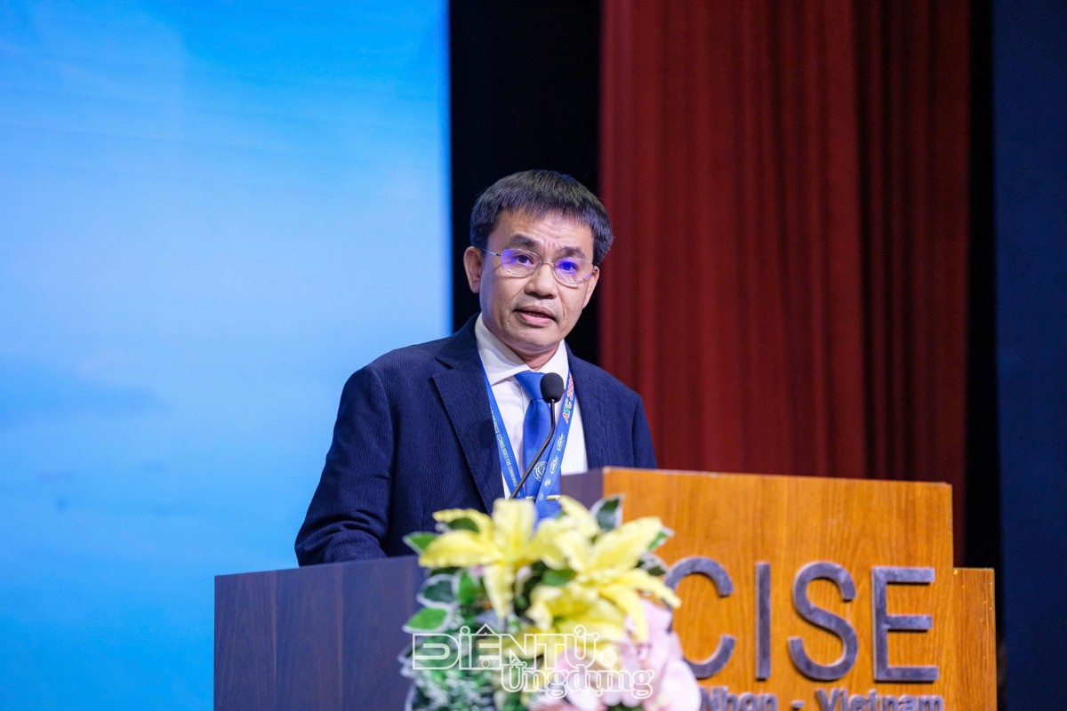 PGS.TS Đoàn Đức Tùng, Hiệu trưởng Trường Đại học Quy Nhơn phát biểu chào mừng các đại biểu dự ATC 2026.